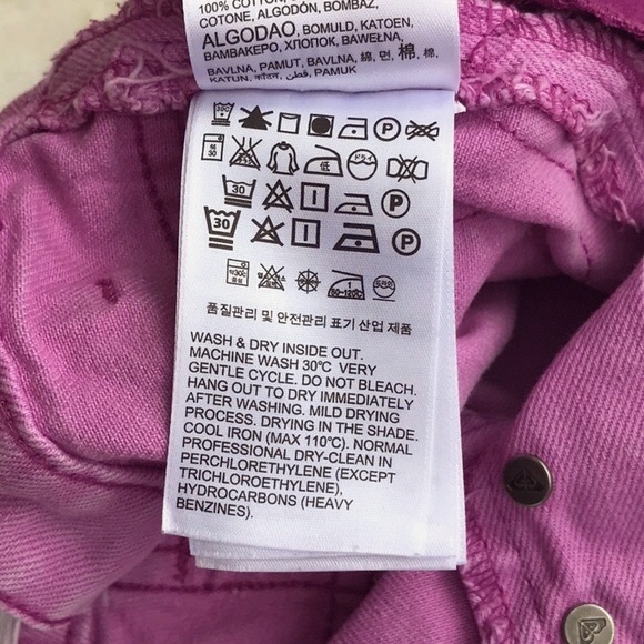 Roxy Pink Denim Button Fly Shorts Size 27 - Picture 13 of 16